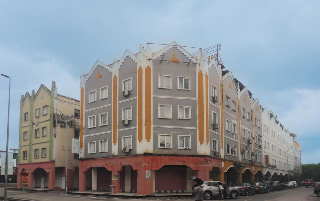 "Cloth Art Homestay" 4 Min Walk To Car Free Zone By Shine Stay Malacca Ngoại thất bức ảnh